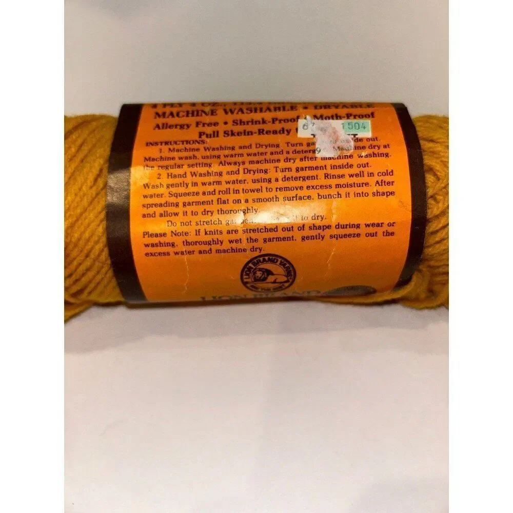 Lion Brand Sayelle 4ply 4oz acrylic antique gold vintage 1pc yarn